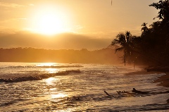 Atardecer en las playas de Costa Rica