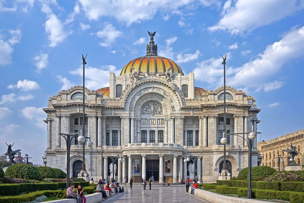 Fachada-del-Palacio-de-Bellas-Artes-México