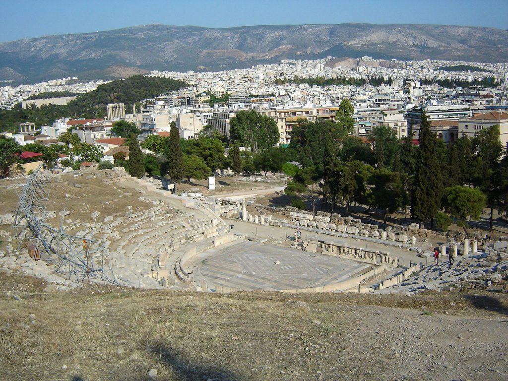 Teatro de Dioniso, bajo la Acrópolis de Atenas