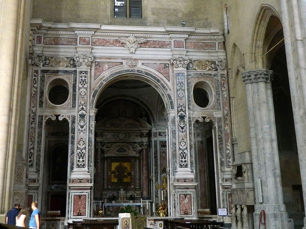 Chiesa e Scavi di San Lorenzo Maggiore 4